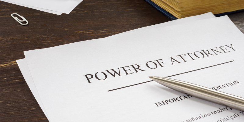 Understanding the Difference Between a Healthcare & Financial Power of Attorney